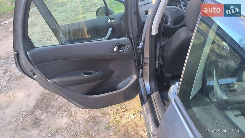 Універсал Peugeot 308 2011 в Умані