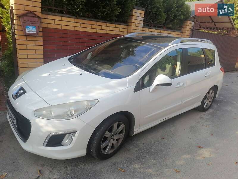 Универсал Peugeot 308 2011 в Киеве фото 2 Универсал Peugeot 308 2011 в Киеве