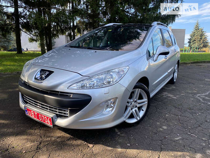 Універсал Peugeot 308 2011 в Рівному