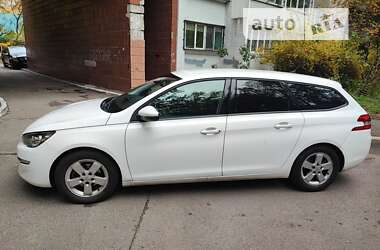 Универсал Peugeot 308 2015 в Киеве