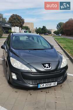 Хетчбек Peugeot 308 2010 в Черкасах