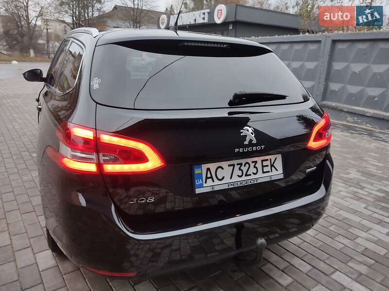 Універсал Peugeot 308 2015 в Горохові фото 10 Універсал Peugeot 308 2015 в Горохові