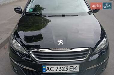 Универсал Peugeot 308 2015 в Горохове