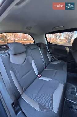 Хэтчбек Peugeot 308 2009 в 
