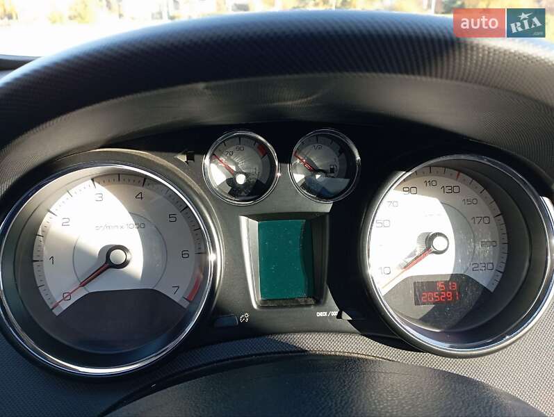 Хетчбек Peugeot 308 2008 в Горішніх Плавнях