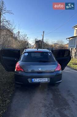 Хэтчбек Peugeot 308 2008 в Ивано-Франковске