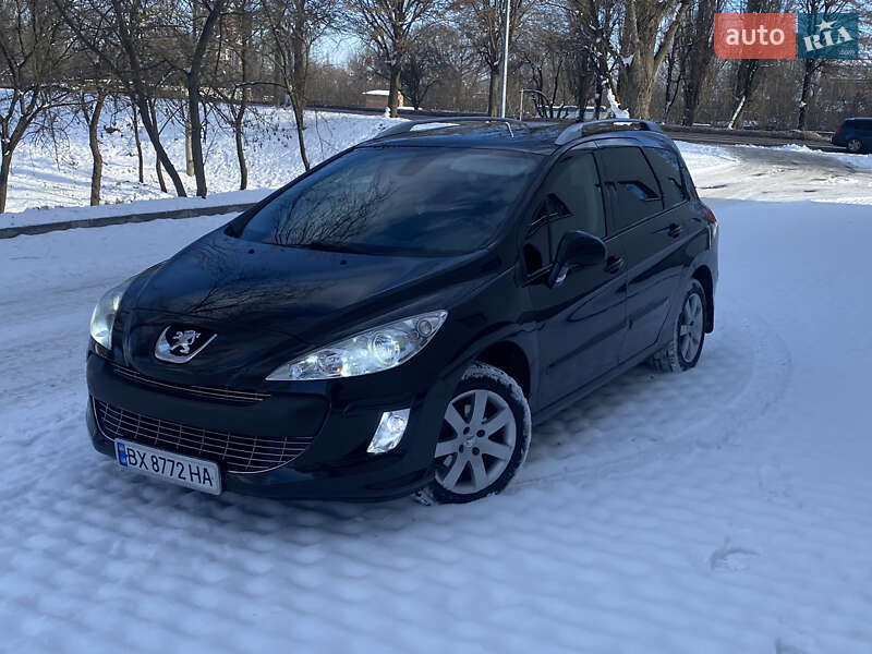 Универсал Peugeot 308 2010 в Хмельницком