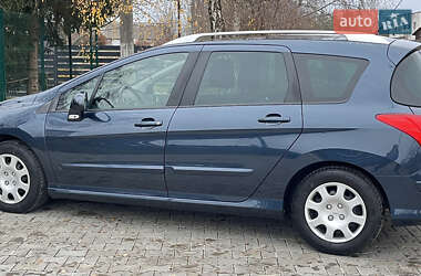 Хэтчбек Peugeot 308 2012 в Стрые