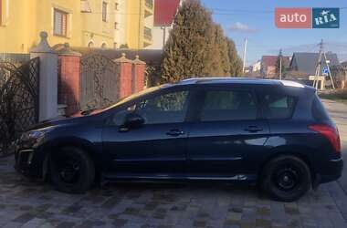 Универсал Peugeot 308 2012 в Ужгороде