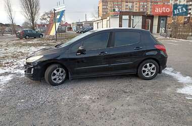 Хэтчбек Peugeot 308 2008 в Горишних Плавнях