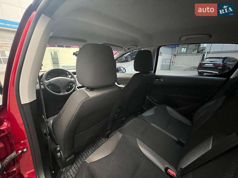 Хэтчбек Peugeot 308 2010 в Одессе