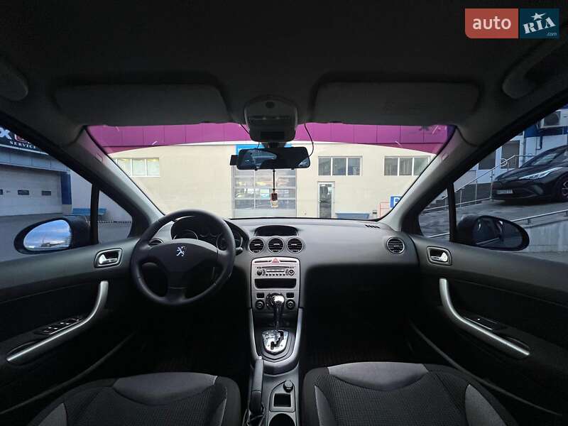 Хэтчбек Peugeot 308 2010 в Одессе