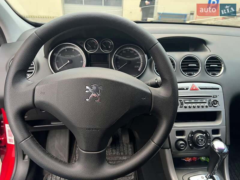 Хэтчбек Peugeot 308 2010 в Одессе