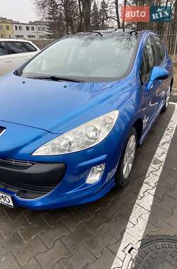 Хетчбек Peugeot 308 2008 в Броварах