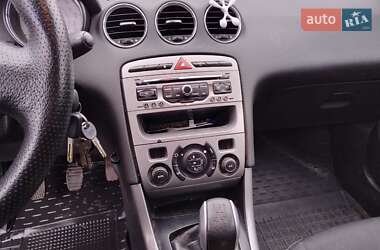 Универсал Peugeot 308 2011 в 