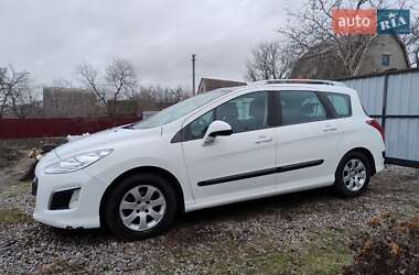 Универсал Peugeot 308 2011 в 