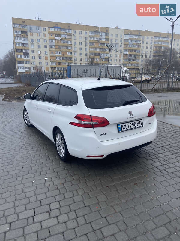 Універсал Peugeot 308 2015 в Харкові