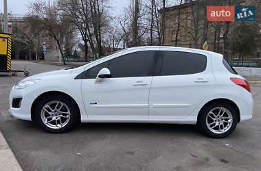 Хетчбек Peugeot 308 2013 в Миколаєві