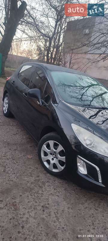 Хетчбек Peugeot 308 2011 в Білгороді-Дністровському