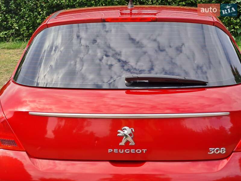 Хэтчбек Peugeot 308 2011 в Киеве фото 5 Хэтчбек Peugeot 308 2011 в Киеве