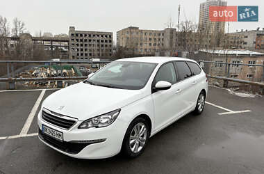 Универсал Peugeot 308 2016 в Киеве