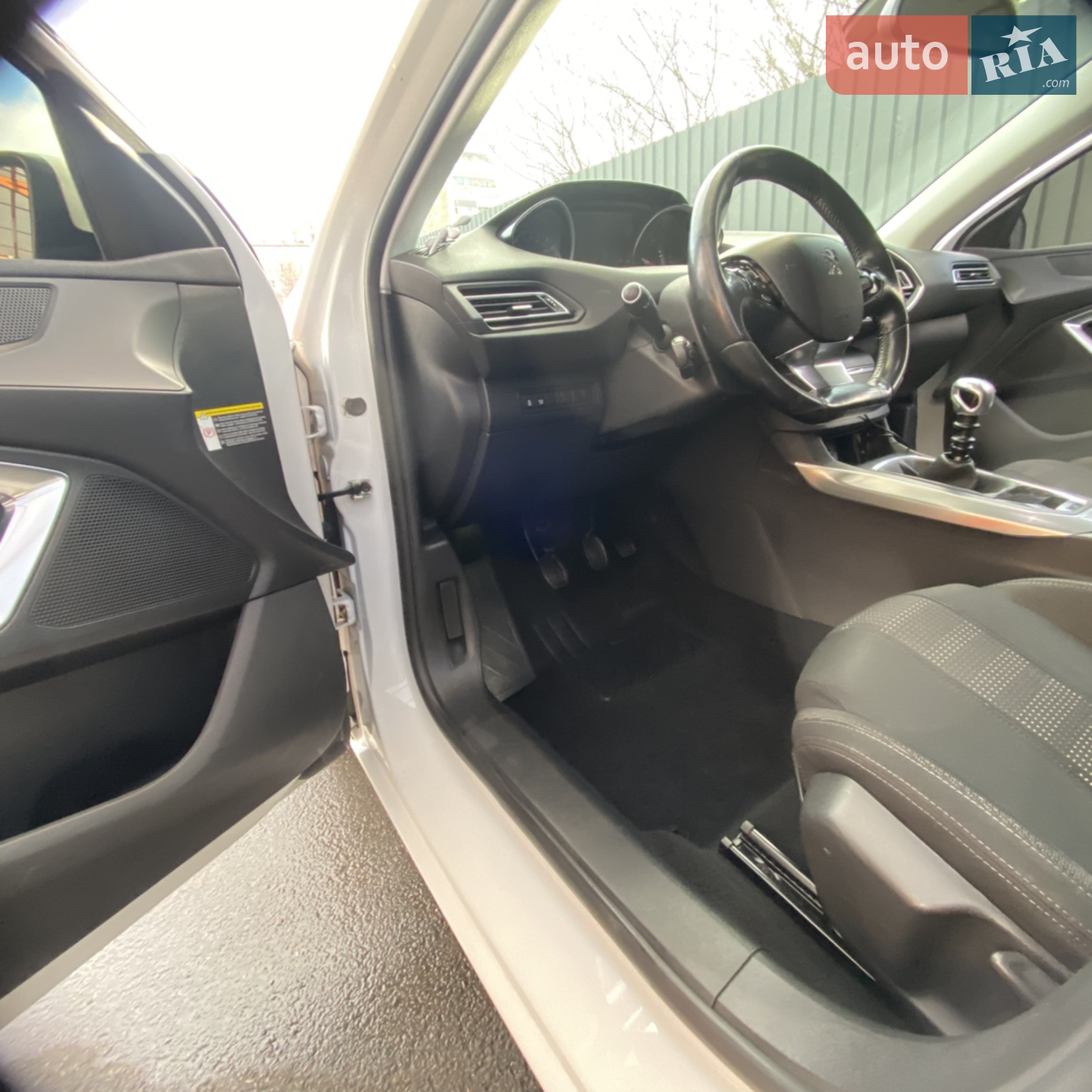2014 Peugeot 308 - мініатюра 16