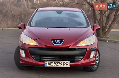 Хетчбек Peugeot 308 2010 в Кривому Розі