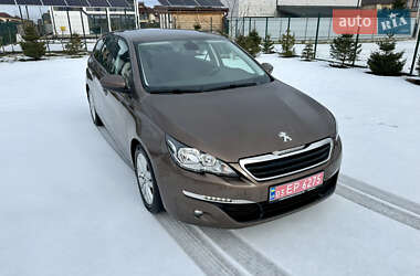 Універсал Peugeot 308 2015 в Тернополі