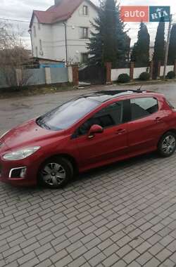 Хетчбек Peugeot 308 2011 в Тернополі