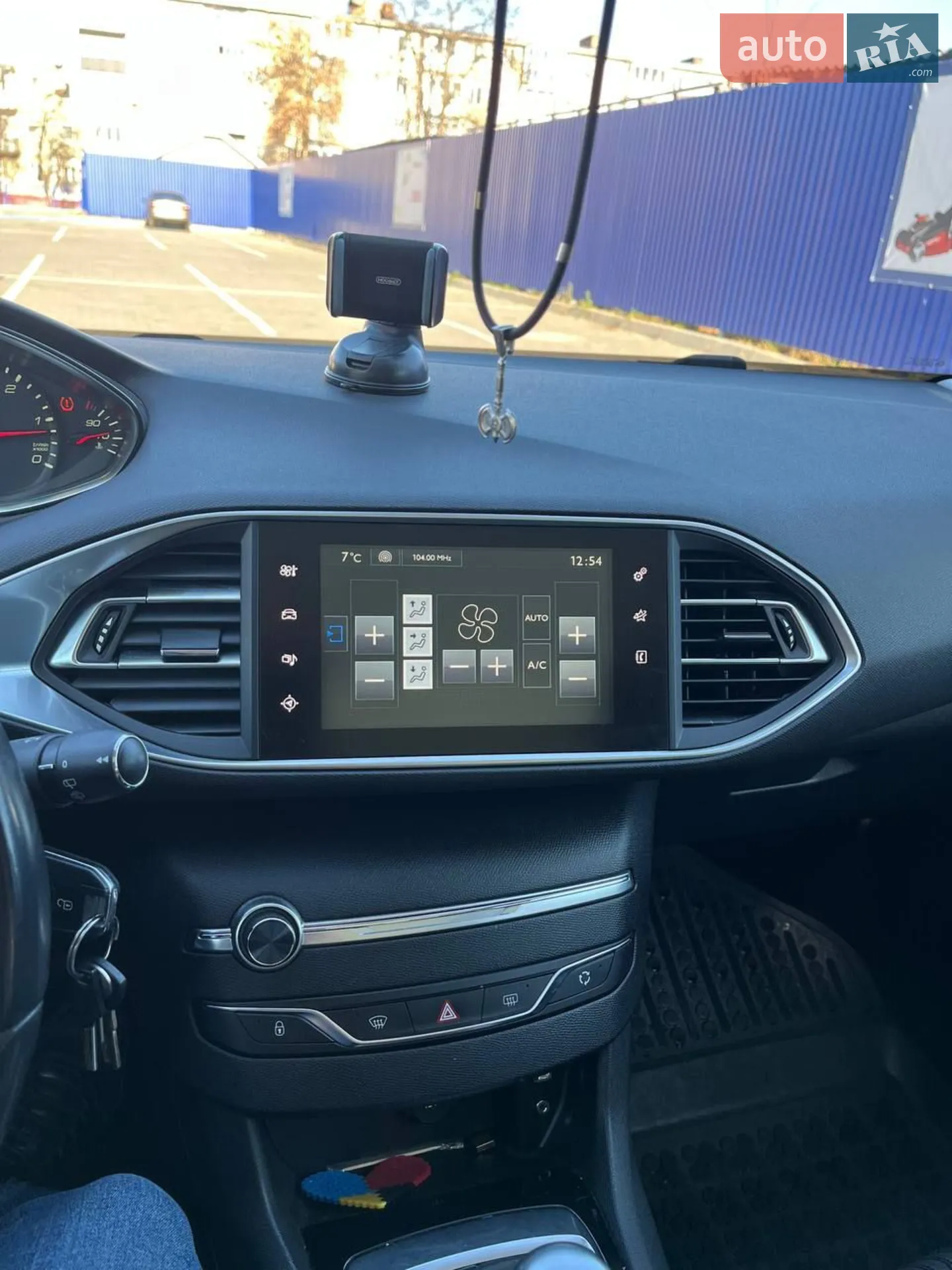 2014 Peugeot 308 - мініатюра 28