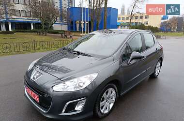 Хетчбек Peugeot 308 2013 в Києві