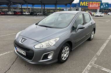 Хетчбек Peugeot 308 2011 в Києві