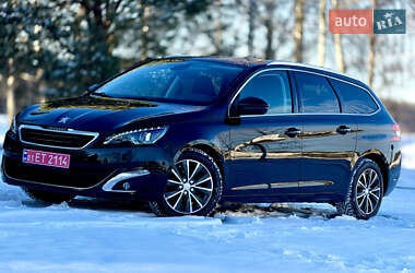 Універсал Peugeot 308 2016 в Трускавці