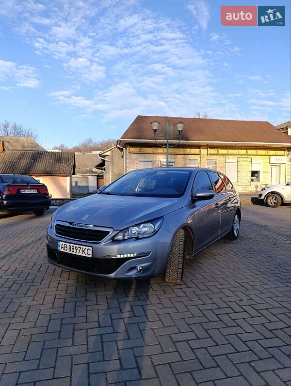 Универсал Peugeot 308 2015 в Могилев-Подольске