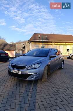 Универсал Peugeot 308 2015 в Могилев-Подольске