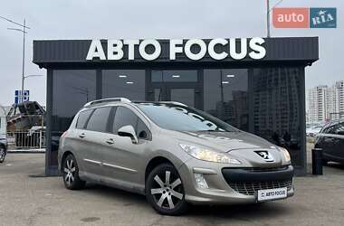 Универсал Peugeot 308 2011 в Киеве