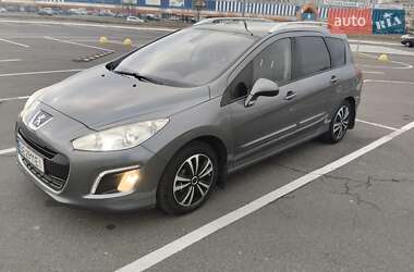 Универсал Peugeot 308 2011 в 