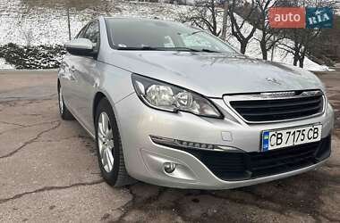 Универсал Peugeot 308 2015 в Чернигове