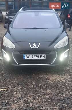 Універсал Peugeot 308 2011 в Тернополі