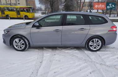 Универсал Peugeot 308 2018 в Дубно