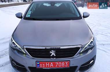 Универсал Peugeot 308 2018 в Дубно