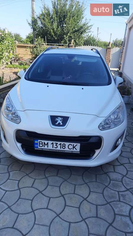 Универсал Peugeot 308 2012 в 