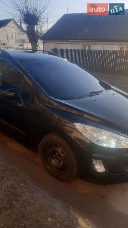 Універсал Peugeot 308 2008 в Ківерцях