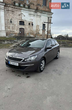 Універсал Peugeot 308 2014 в Білогір'ї