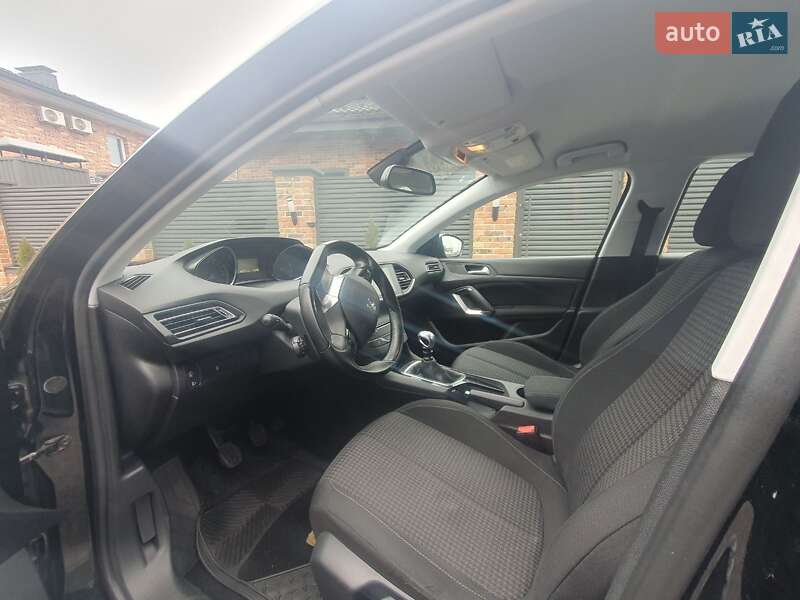 Универсал Peugeot 308 2019 в Киеве