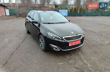 Универсал Peugeot 308 2016 в Ровно