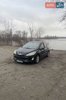 Хетчбек Peugeot 308 2008 в Горішніх Плавнях