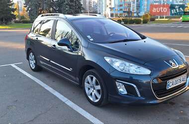 Універсал Peugeot 308 2014 в Черкасах