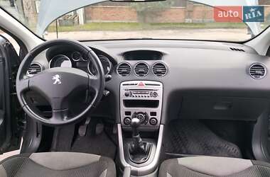 Хетчбек Peugeot 308 2012 в Рівному