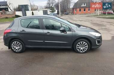 Хетчбек Peugeot 308 2012 в Рівному